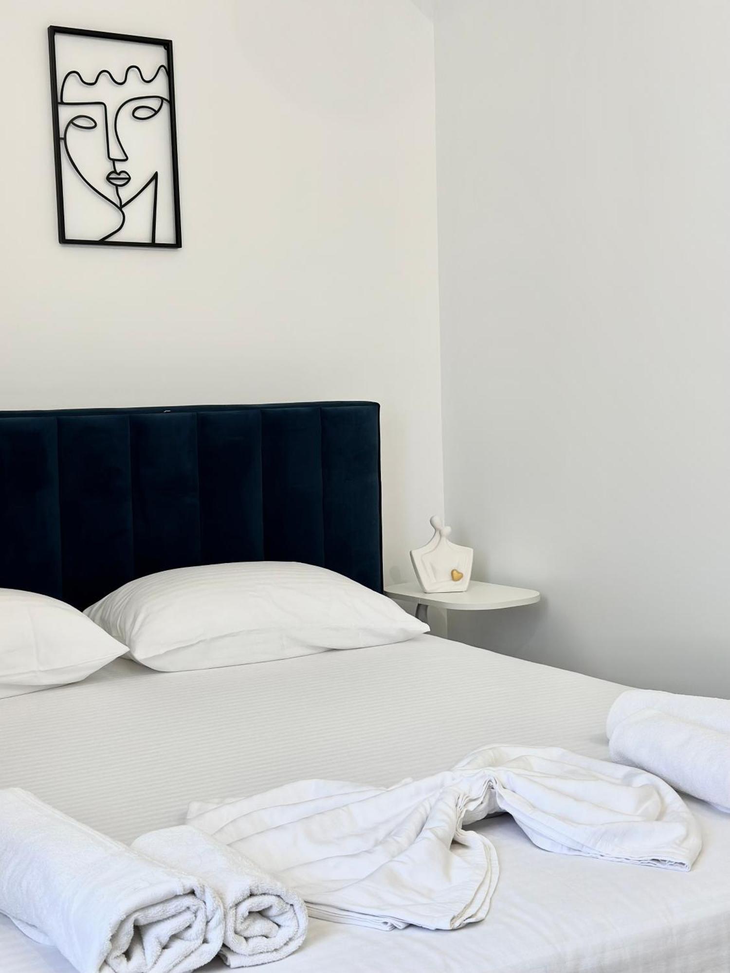 Al Mare Rooms ซารานเดอ ภายนอก รูปภาพ