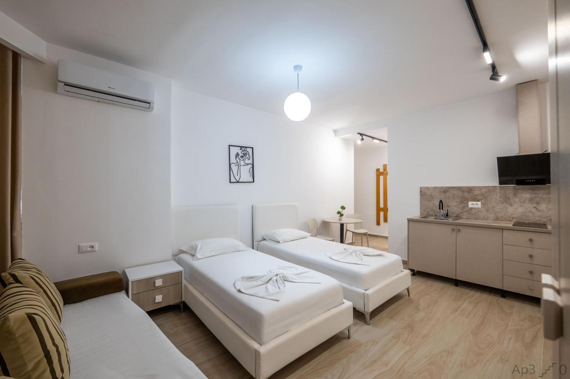 Al Mare Rooms ซารานเดอ ภายนอก รูปภาพ