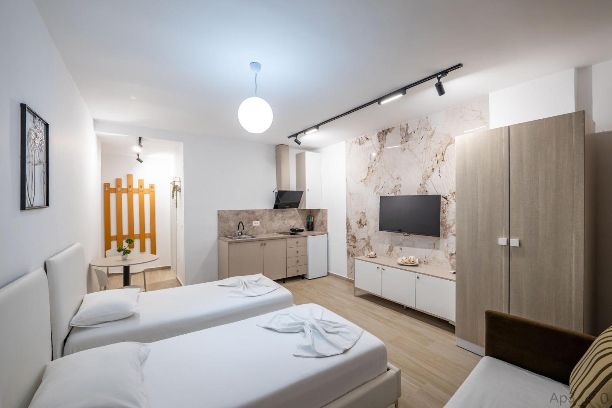 Al Mare Rooms ซารานเดอ ภายนอก รูปภาพ