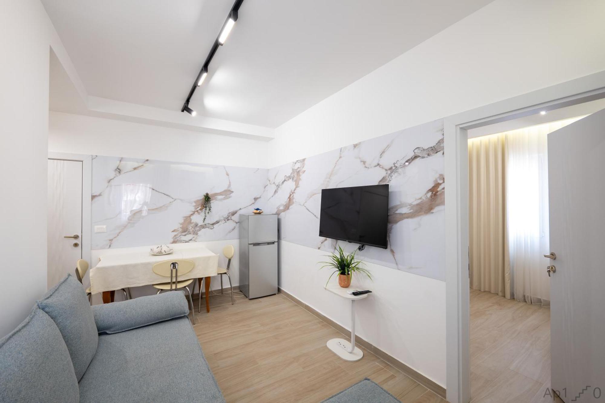 Al Mare Rooms ซารานเดอ ภายนอก รูปภาพ